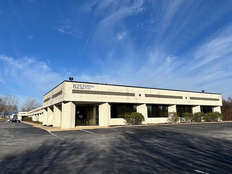 More Photos Of 8252 Darrow Rd, Twinsburg Flex For Lease