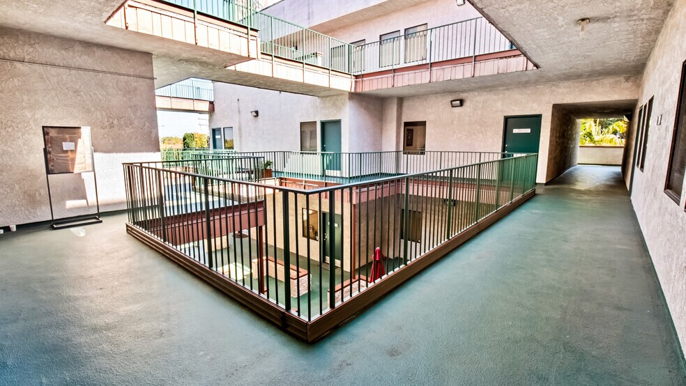 More Photos Of 5500 Atherton St, Long Beach Medical For Lease