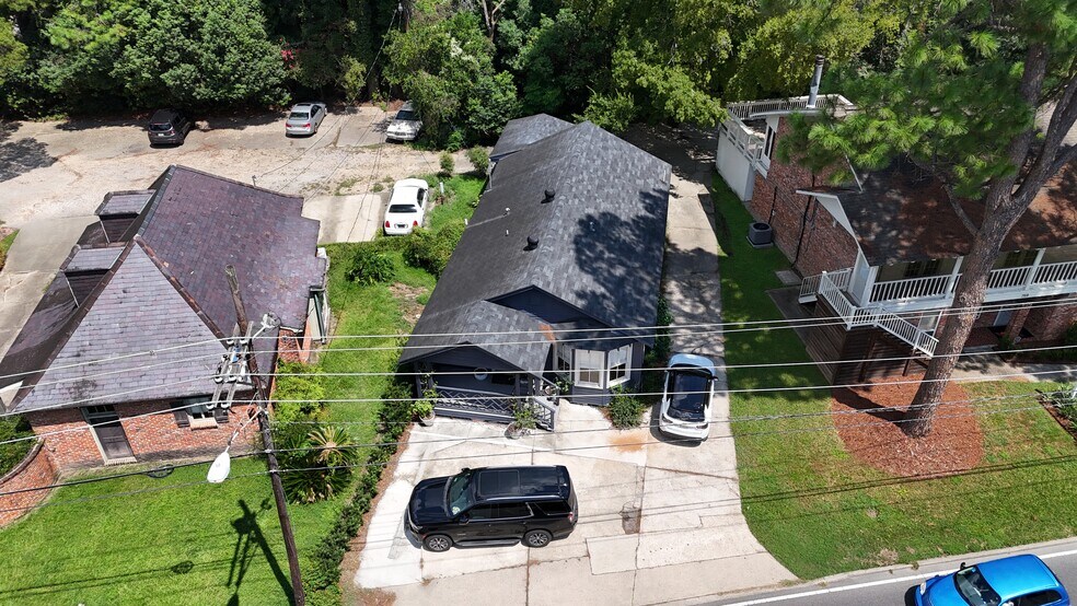 More Photos Of 729 S Acadian Thruway, Baton Rouge Office Residential For Sale