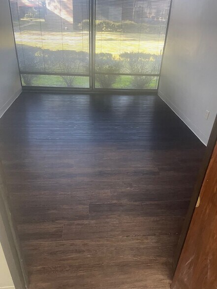 More Photos Of 25307 I-45, Spring Medical For Lease