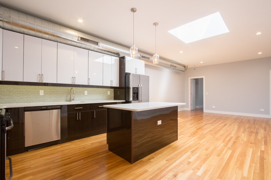 More Photos Of , Red Bank General Retail For Sale