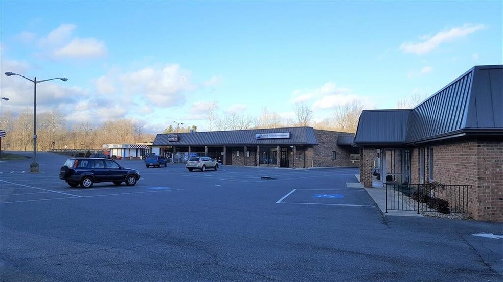 More Photos Of 27 Scenic Hwy, Churchville Office For Sale