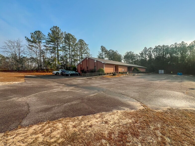 Primary Photo Of 4010 Deans Bridge Rd, Hephzibah Religious Facility For Sale