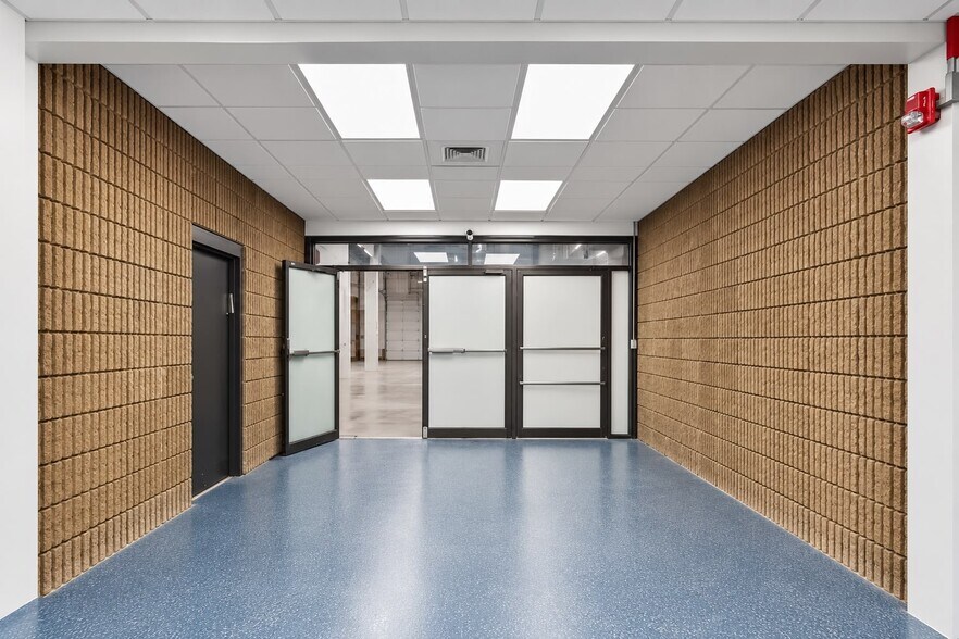 More Photos Of 380 NY-210, Stony Point Warehouse For Lease
