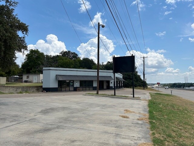 More Photos Of 1801 Southeast Pky, Azle Office For Sale