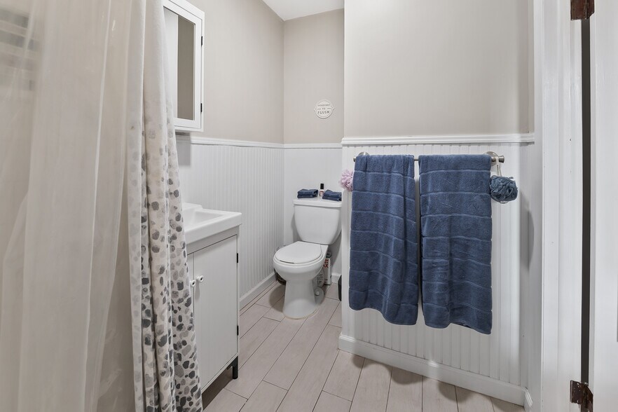 More Photos Of 179 Hackensack Plank Rd, Weehawken Multifamily For Sale