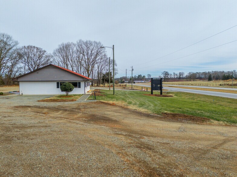 More Photos Of 7688 US 64 Hwy, Pittsboro Office For Sale