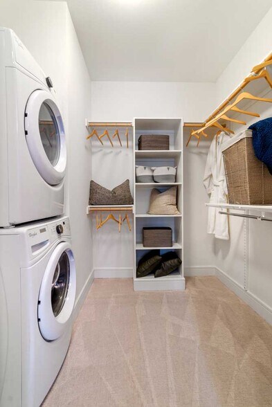 More Photos Of 3200 McKinney Ave, Dallas Multifamily For Sale