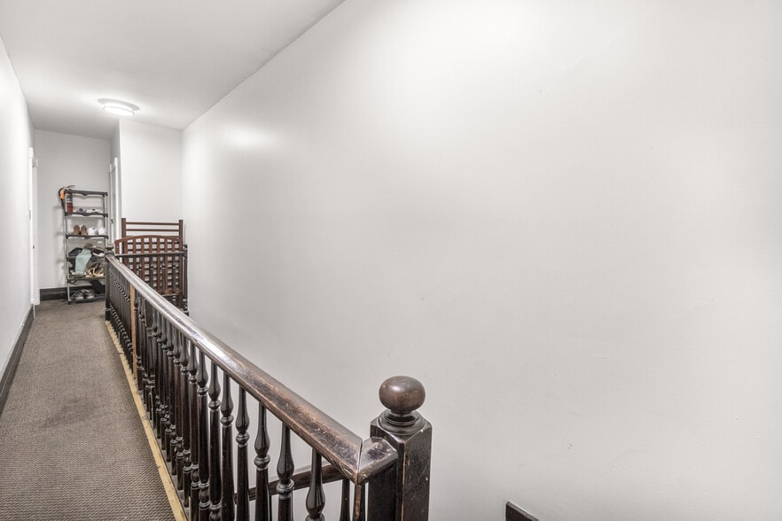 More Photos Of 136 Broadway, Hagerstown Apartments For Sale