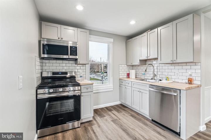 More Photos Of 625 Byberry Rd, Philadelphia Funeral Home For Sale