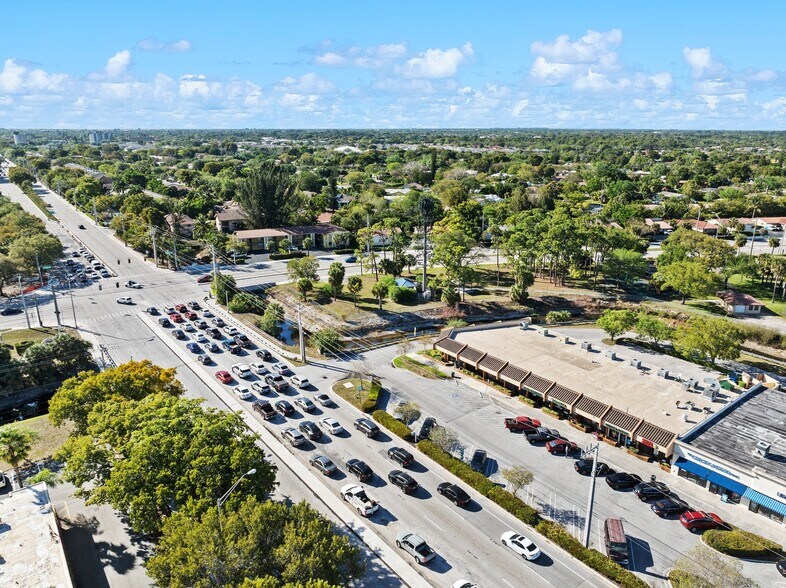 More Photos Of 8083 W Sample Rd, Coral Springs Storefront For Sale