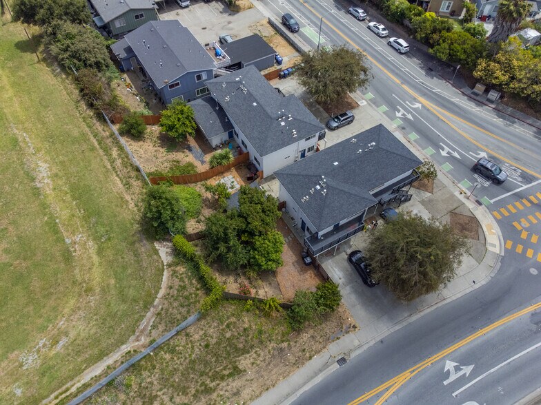 More Photos Of 344 Pennsylvania Dr, Watsonville Apartments For Sale