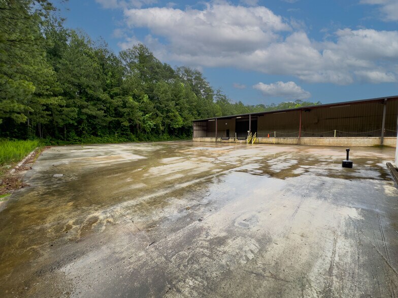 More Photos Of 1695 Buford Hwy, Duluth Warehouse For Sale