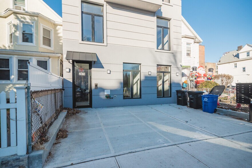 More Photos Of 2819 Clarendon Rd, Brooklyn Apartments For Sale