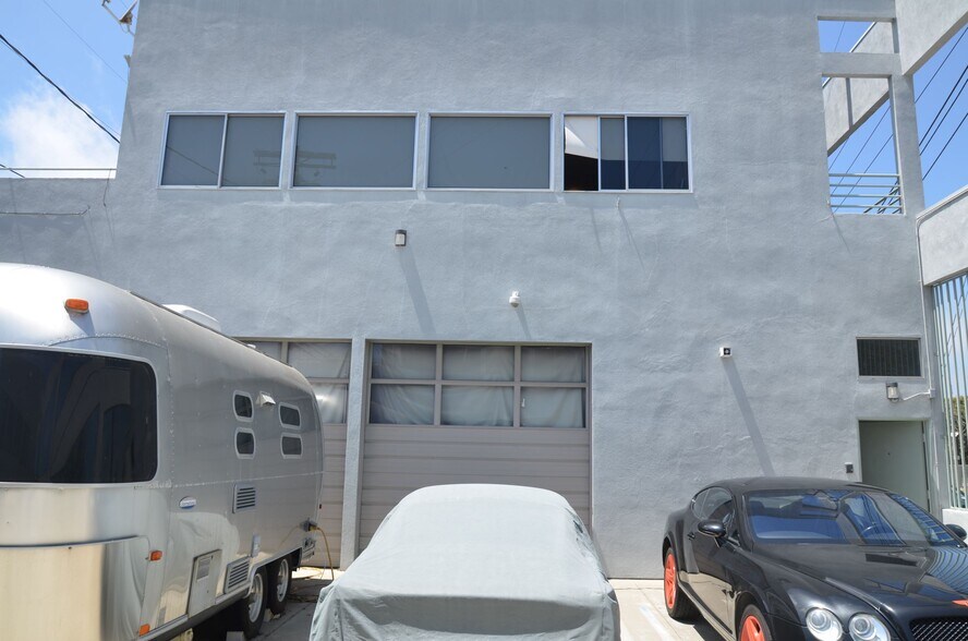 More Photos Of 905 Electric Ave, Venice Unknown For Lease