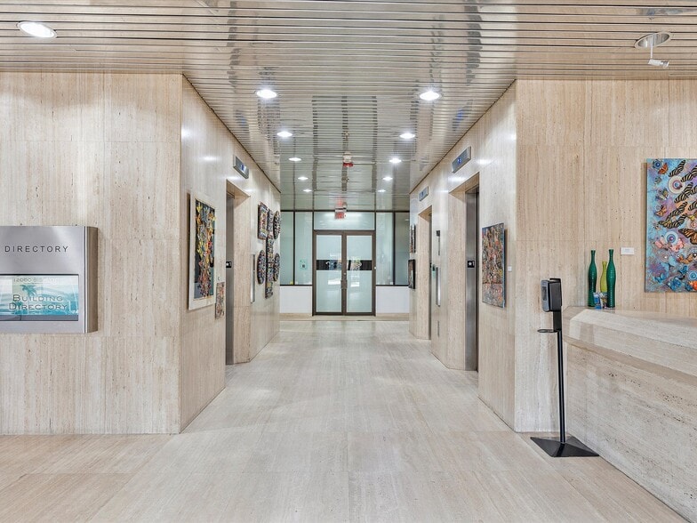 More Photos Of 12000 Biscayne Blvd, Miami Office For Lease