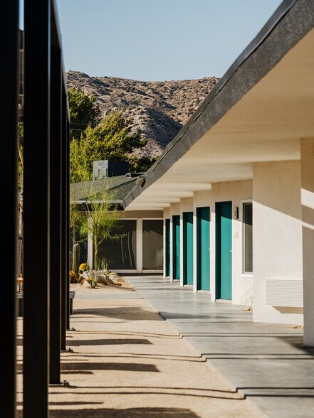 More Photos Of 54850 29 Palms Hwy, Yucca Valley Hotel For Sale