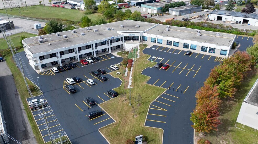 More Photos Of 410 Conestogo Rd, Waterloo Office For Lease