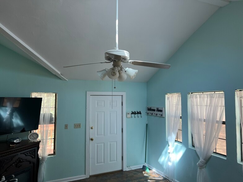 More Photos Of 2302 Jim Lee Rd, Tallahassee Specialty For Sale