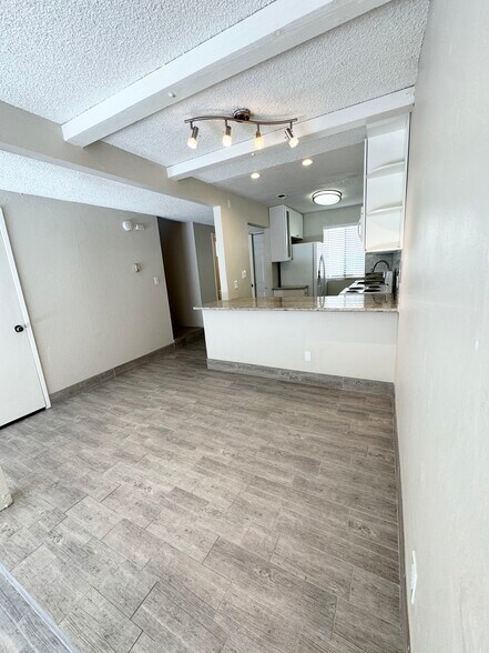 More Photos Of 1043 39th St, Sacramento Apartments For Sale