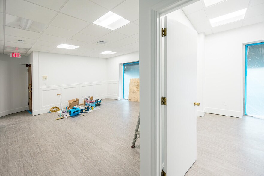 More Photos Of 229-235 Harvard St, Brookline Loft Creative Space For Lease