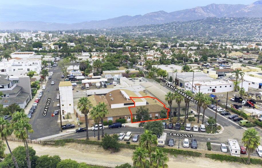 More Photos Of 121 E Mason St, Santa Barbara Warehouse For Lease