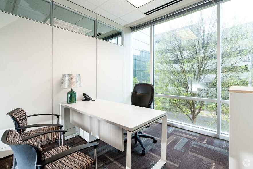 More Photos Of 4801 Glenwood Ave, Raleigh Coworking Space