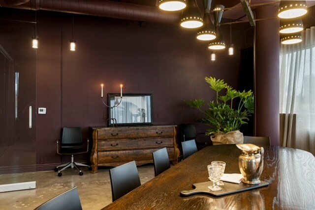 More Photos Of 8065-8075 W 3rd St, Los Angeles Loft Creative Space For Lease