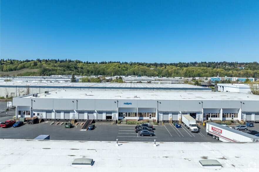 More Photos Of 1085-1097 Andover Park E, Tukwila Warehouse For Lease