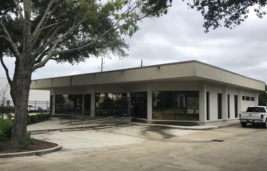 Primary Photo Of 16920 Park Row, Houston Office For Lease