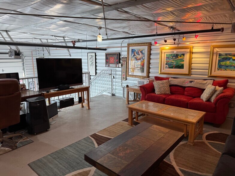 More Photos Of 13303 E Adam Aircraft Cir, Englewood Parking Garage For Sale