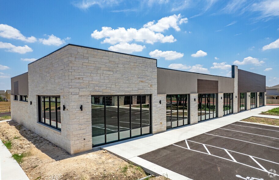More Photos Of 12621 W Hero Way, Leander Unknown For Lease