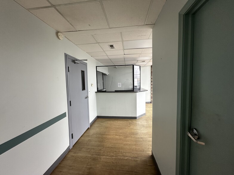 More Photos Of 6338 S Pulaski Rd, Chicago Storefront For Lease