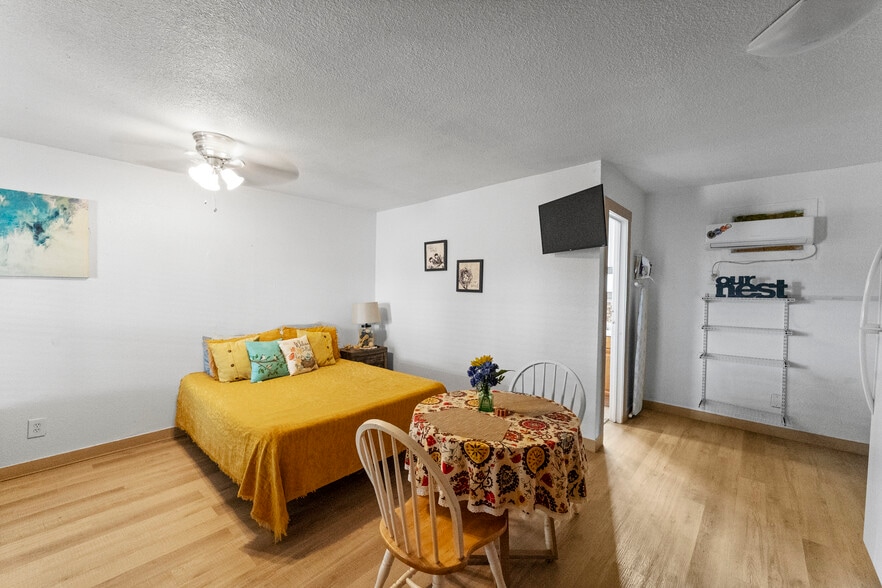 More Photos Of 1911 State Hwy 132, Natalia Multifamily For Sale