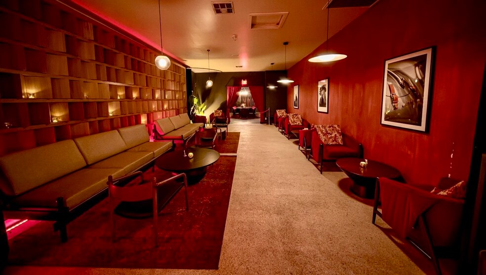 More Photos Of 629 N La Cienega Blvd, West Hollywood Storefront For Lease