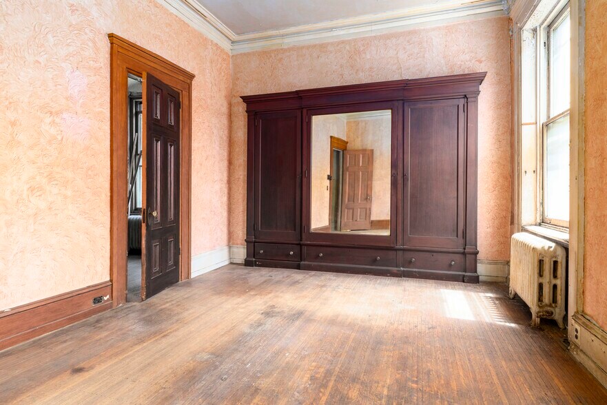 More Photos Of 1717-19 Mt Vernon st, Philadelphia Apartments For Sale