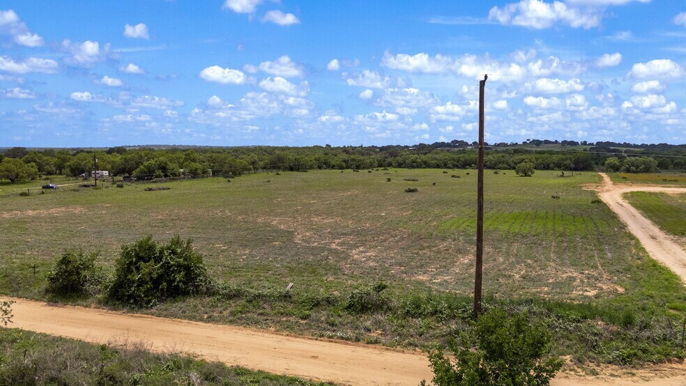 More Photos Of 483 Alcorta ln, Somerset Land For Sale