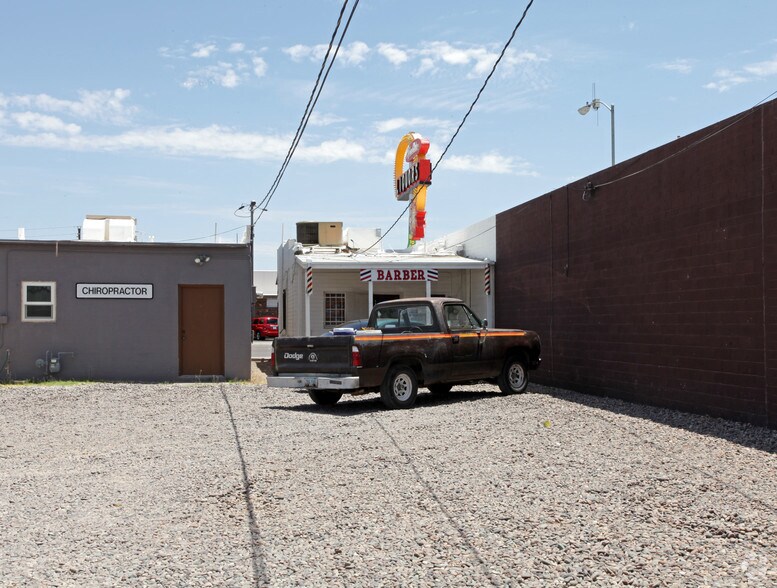 More Photos Of 556 N Arizona Ave, Chandler Storefront For Sale