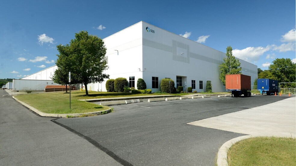 Primary Photo Of 500 Independence Ave, Mechanicsburg Distribution For Lease