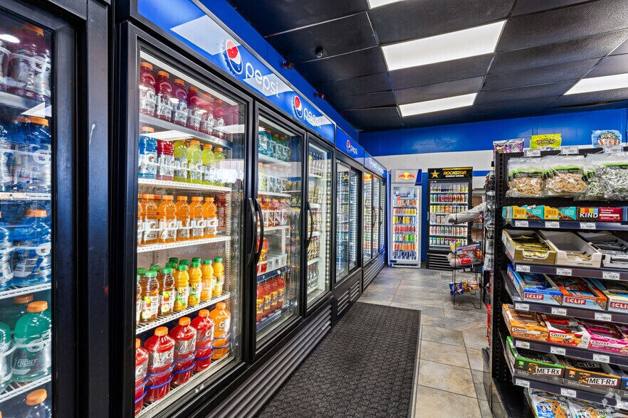 More Photos Of 2470 Balls Ferry Rd, Anderson Service Station For Sale