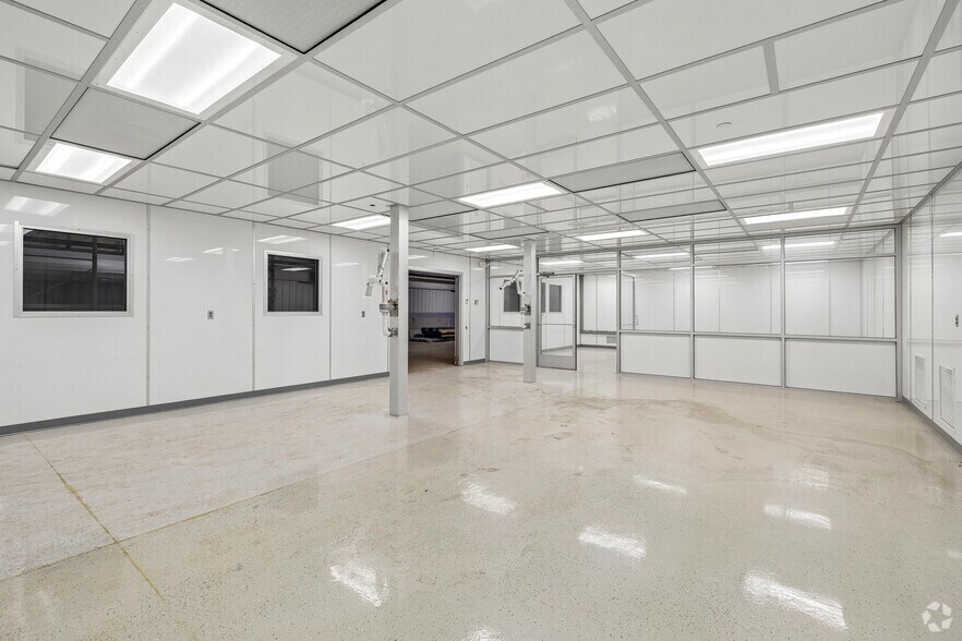 More Photos Of 44 River St, Cortland Manufacturing For Sale