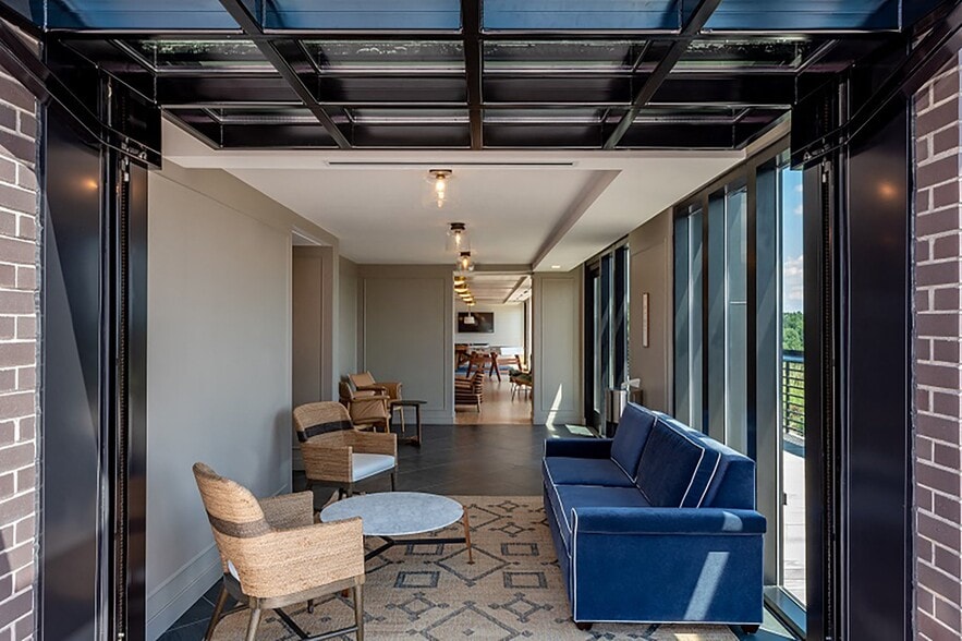 More Photos Of 2101 Wisconsin Ave NW, Washington Apartments For Lease