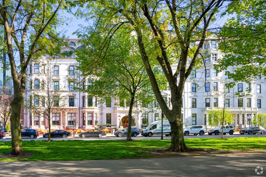 More Photos Of 160 Commonwealth Ave, Boston Apartments For Lease