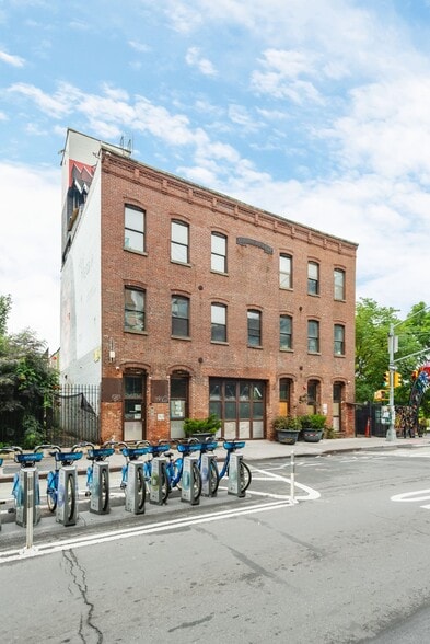 More Photos Of 110 Kent Ave, Brooklyn Warehouse For Sale