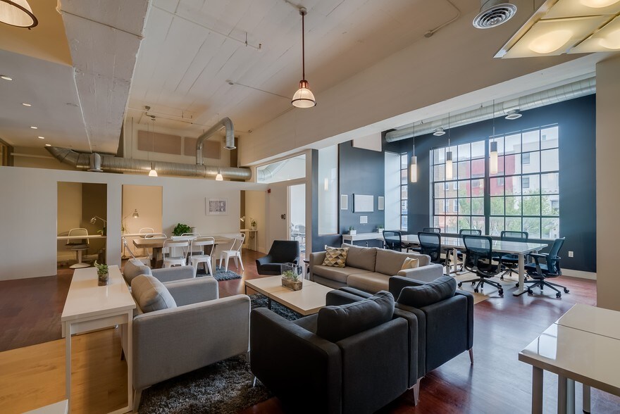 More Photos Of 2424 18th St NW, Washington Office For Lease