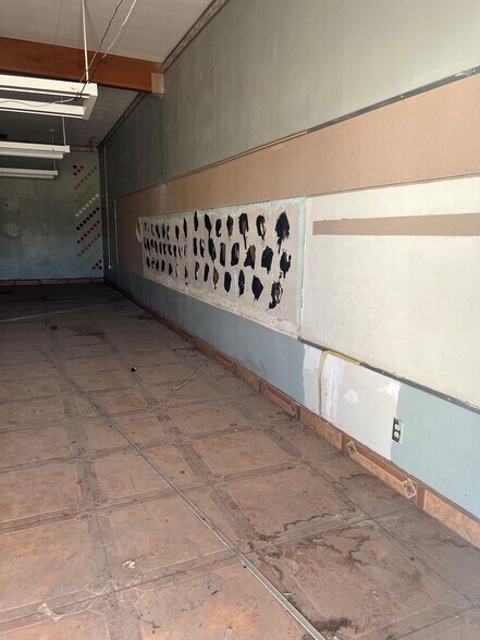 More Photos Of 401 S 3rd St, Blythe Religious Facility For Sale