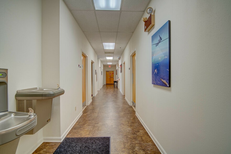 More Photos Of , Hollywood Office For Sale