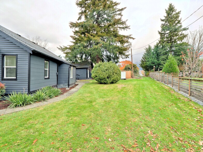 More Photos Of 8568 Falls Ave SE, Snoqualmie Apartments For Sale