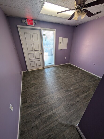 More Photos Of 7270-7278 Cradlerock Way, Columbia Medical For Sale