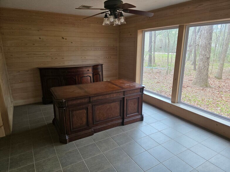 More Photos Of 16885 Rabon Chapel Rd, Montgomery Office For Sale